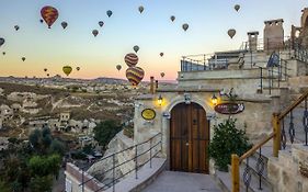 Fairyland Cave Hotel